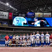 イチロー氏、松井秀喜氏、松井稼頭央氏、松坂大輔氏が「SATO presents 高校野球女子選抜 VS イチロー選抜 KOBE CHIBEN」に参加。(写真/丁勤紜撮影) イチロー氏、松井秀喜氏、松井稼頭央氏、松坂大輔氏が「SATO presents 高校野球女子選抜 VS イチロー選抜 KOBE CHIBEN」に参加。(写真/丁勤紜撮影)