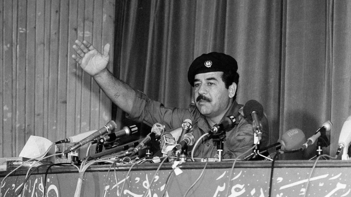 1980年的伊拉克總統海珊。(AP)