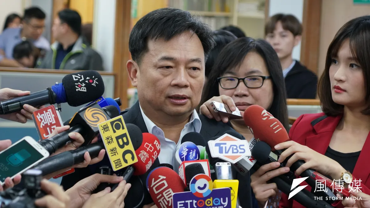 20190522-民進黨中執會,英派代表林錫耀受訪。(盧逸峰攝)