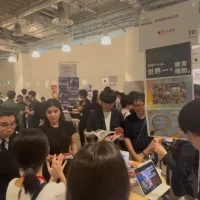 株式会社NIJINの大学生インターンが東京都主催イベントの全出展工程を主導し、高い裁量権を持つ実践型インターンの成果を示した。(写真/株式会社NIJIN提供) 株式会社NIJINの大学生インターンが東京都主催イベントの全出展工程を主導し、高い裁量権を持つ実践型インターンの成果を示した。(写真/株式会社NIJIN提供)