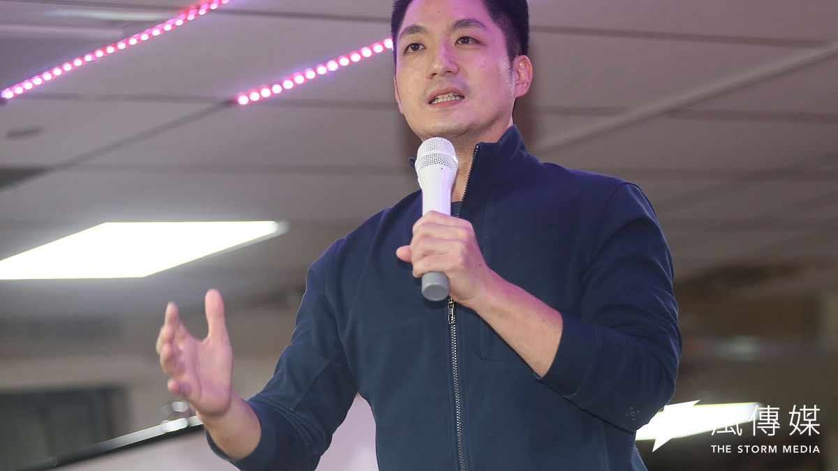 國民黨台北市長當選人蔣萬安(見圖 )公布小內閣名單,宣布作家蔡詩萍將出任文化局長,引發大批藍營人士不滿。(資料照,柯承惠攝) 國民黨台北市長當選人蔣萬安(見圖 )公布小內閣名單,宣布作家蔡詩萍將出任文化局長,引發大批藍營人士不滿。(資料照,柯承惠攝)