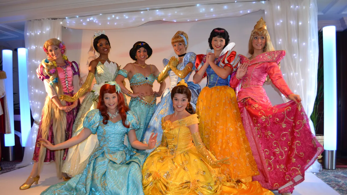 1964年創作的迪士尼歌曲〈世界真奇妙〉已於全球播放近5000萬次 via Loren Javier@ flickr 1964年創作的迪士尼歌曲〈世界真奇妙〉已於全球播放近5000萬次 via Loren Javier@ flickr