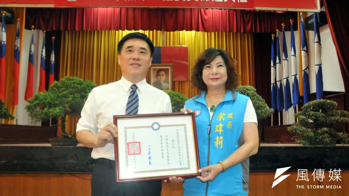 國民黨副主席郝龍斌監交基隆市黨部主委,強調把基隆贏回來。(圖/張毅攝)