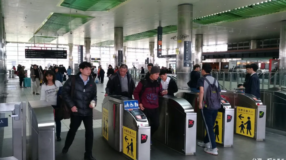 台灣高鐵清明假期疏運 加開181班次列車