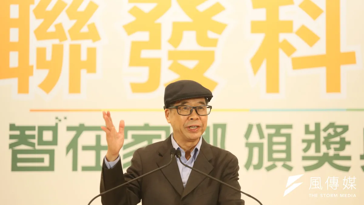 聯發科技董事長蔡明介表示:「在全球新冠肺炎陰影下,『智在家鄉』賽事不但如期完成,參賽團隊數量還創下新高,民眾不畏疫情踴躍參與,更令我們感動。」(柯承惠攝)