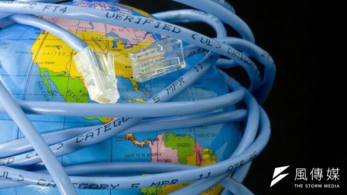 網路究竟讓我們視野更開闊?還是心胸更狹窄?(取自網路) 網路究竟讓我們視野更開闊?還是心胸更狹窄?(取自網路)