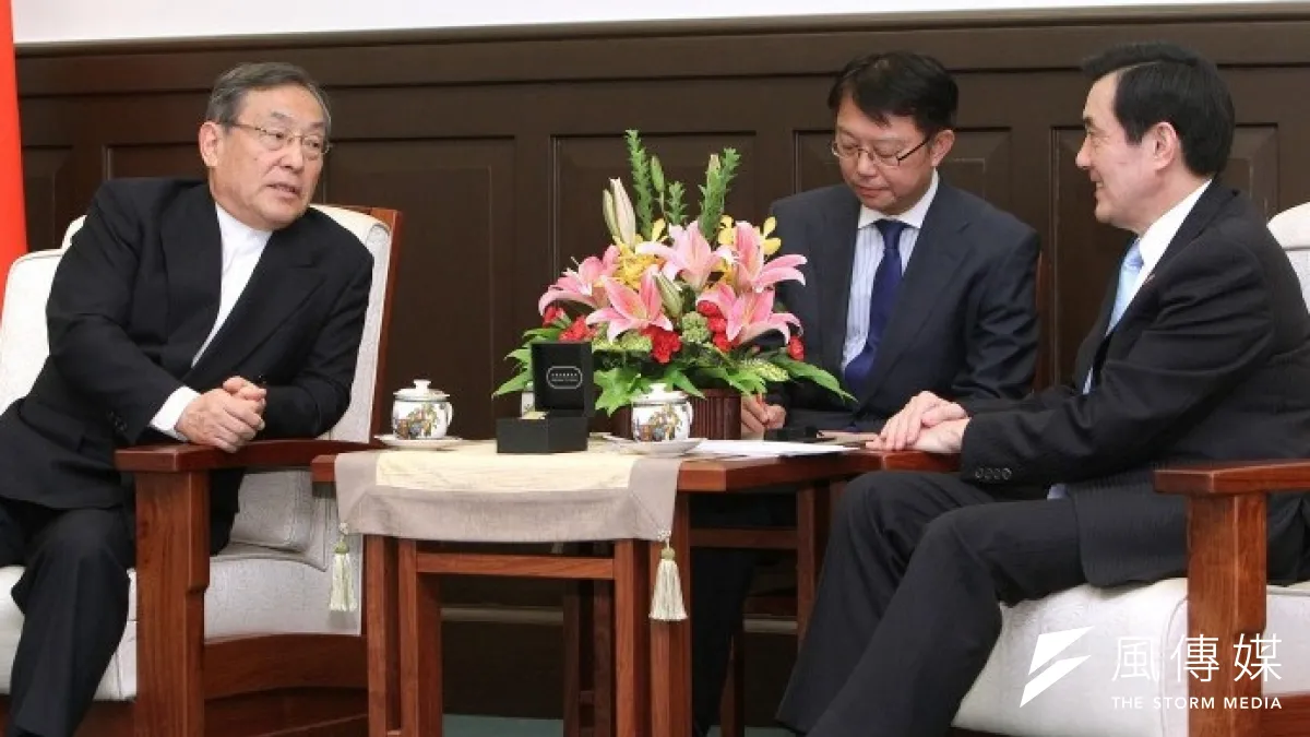 為營造有利核四的輿論環境,馬政府多管齊下,總統馬英九會見日本經濟評論家大前研一的行程,更早在數個月前即開始運作。(總統府提供)