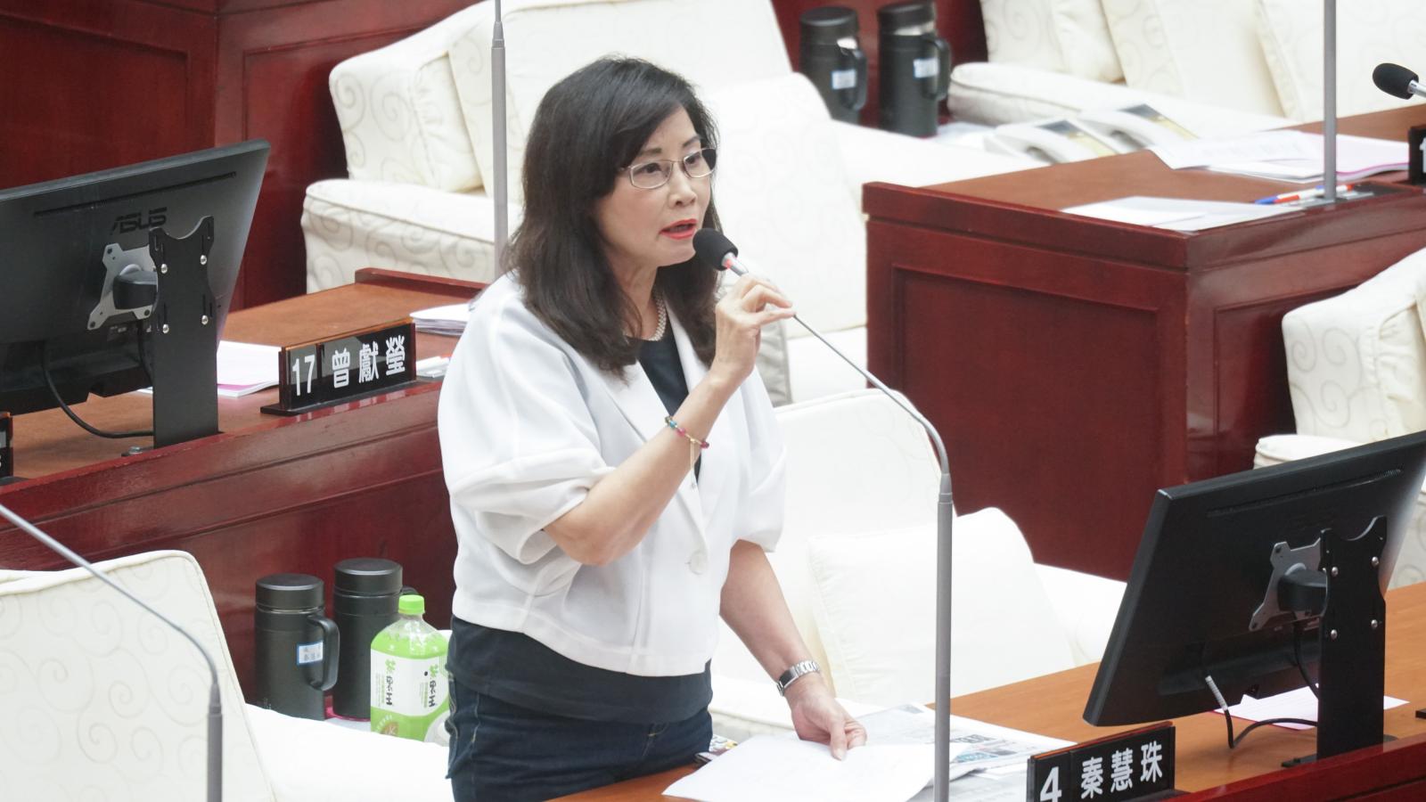 秦慧珠喊募750萬接手1.5萬盒中秋禮盒 要求總統府公布採購細節