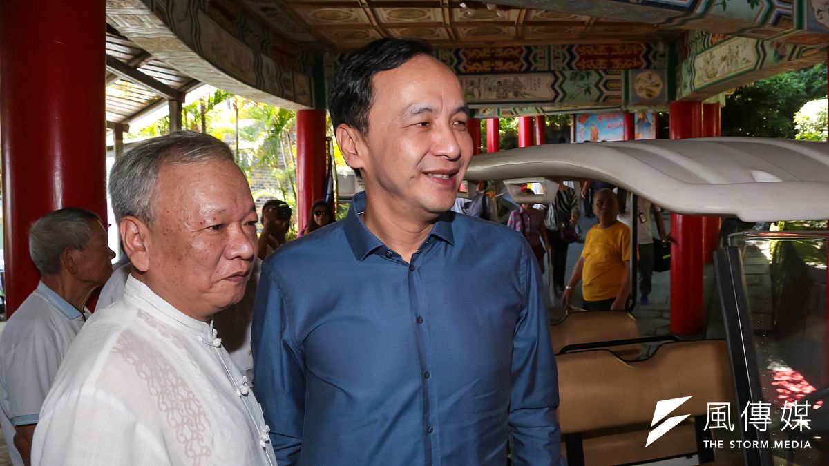 休假自費參訪德國的朱立倫,因為強颱襲台以及安養院大火慘劇,將提前返台。(資料照,顏麟宇攝) 休假自費參訪德國的朱立倫,因為強颱襲台以及安養院大火慘劇,將提前返台。(資料照,顏麟宇攝)