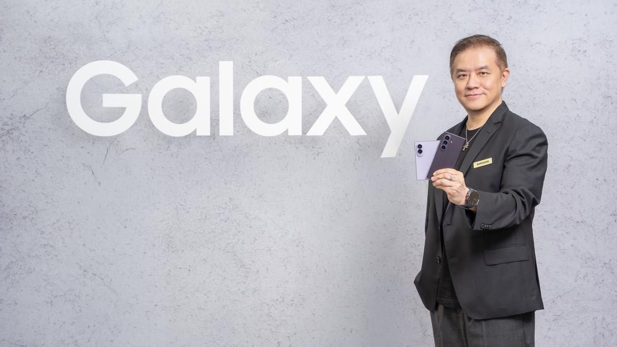 摺疊手機下一戰不只比薄,書本式占比上看65%!三星Fold8雙旗艦出擊,真正想搶的是蘋果用戶與生態圈主導權