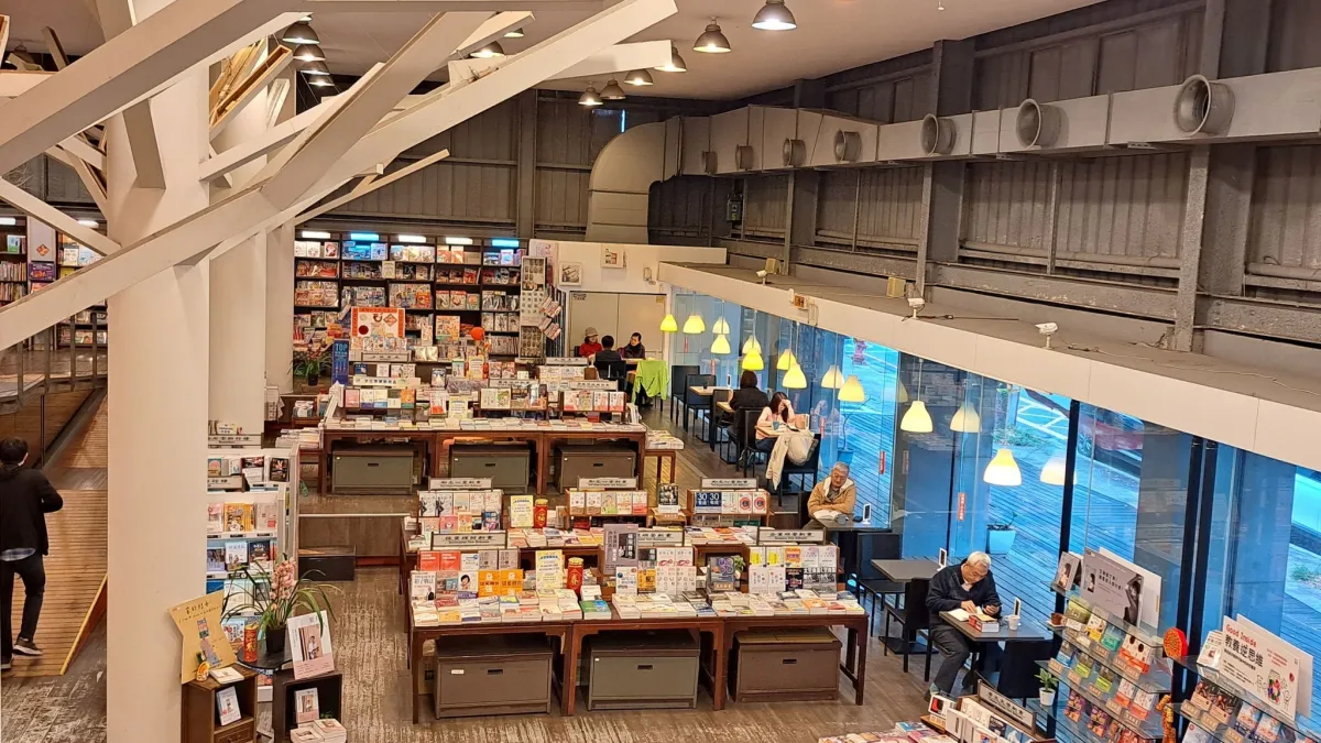 台中西屯經營18年的金石堂福科店即將於2月16日後結束營業。(圖/翻攝自FB/金石堂福科店)