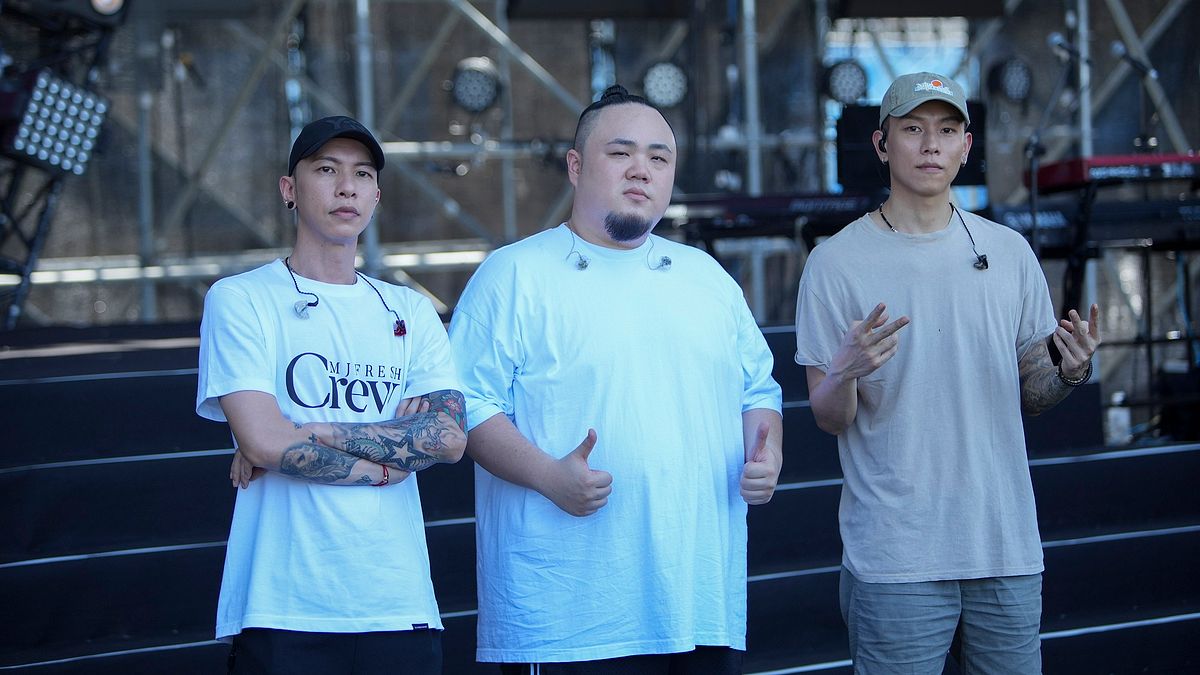 本色音樂季前夕,小春Kenzy、瘦子E.SO、大淵MUTA特別到場總彩(照片提供:本色音樂) 本色音樂季前夕,小春Kenzy、瘦子E.SO、大淵MUTA特別到場總彩(照片提供:本色音樂)