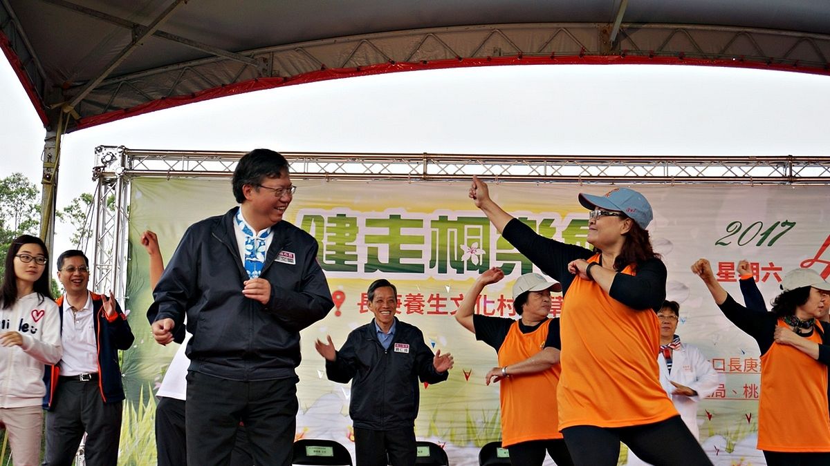 龜山親子健走桐樂會 6千人健康齊步走 龜山親子健走桐樂會 6千人健康齊步走