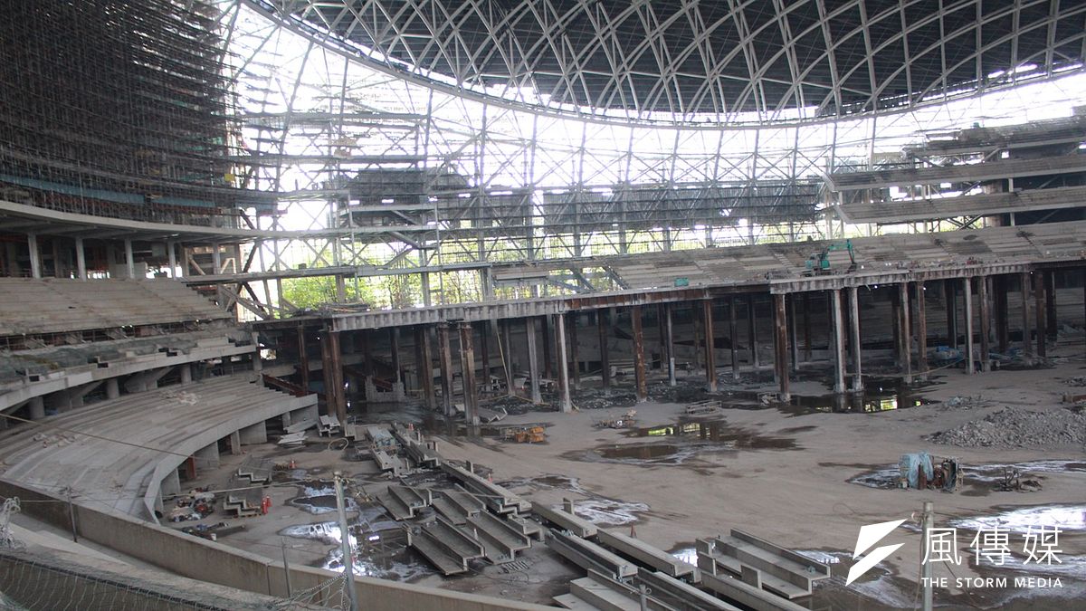 台北市議會民進黨團前往遠雄大巨蛋工地會勘。(方炳超攝) 台北市議會民進黨團前往遠雄大巨蛋工地會勘。(方炳超攝)