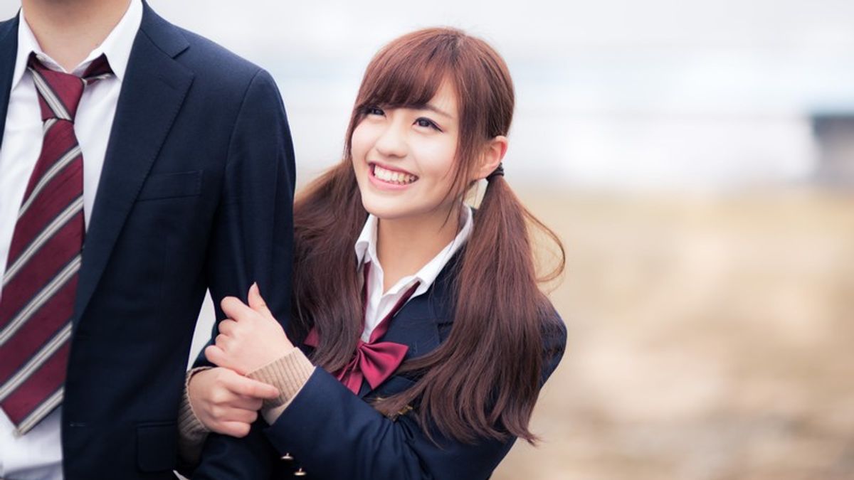 多達三分之一未婚日本人士表示,自己沒有約會經驗。(示意圖/取自pakutaso) 多達三分之一未婚日本人士表示,自己沒有約會經驗。(示意圖/取自pakutaso)