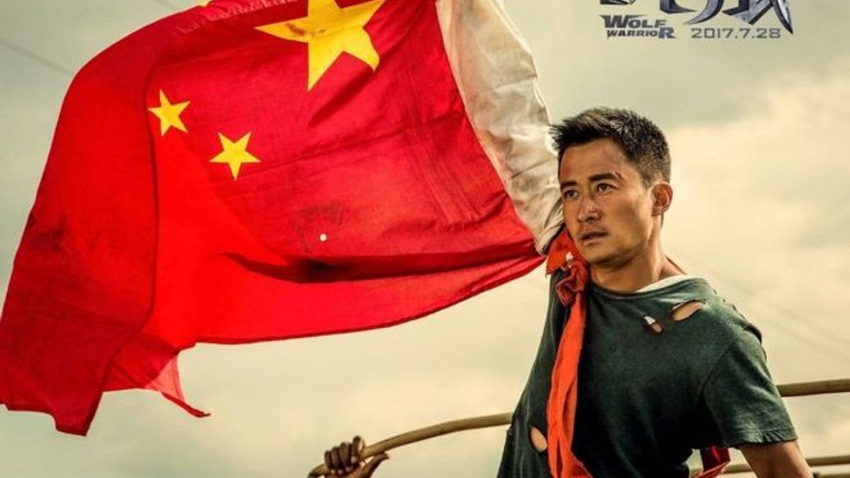 這部由吳京自導自演的電影,具有濃烈的愛國主義色彩。(BBC中文網) 這部由吳京自導自演的電影,具有濃烈的愛國主義色彩。(BBC中文網)