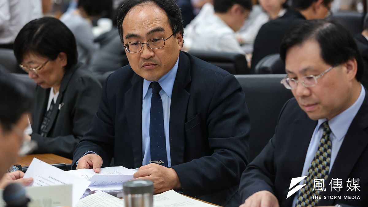 經濟部29日證實,雲林縣政府已重新規劃,要將台西綠能專區改回為產業園區使用。經濟部工業局長呂正華表示,接下來需等雲林縣政府正式以公文告知,再進行後續作業。(資料照,顏麟宇攝) 經濟部29日證實,雲林縣政府已重新規劃,要將台西綠能專區改回為產業園區使用。經濟部工業局長呂正華表示,接下來需等雲林縣政府正式以公文告知,再進行後續作業。(資料照,顏麟宇攝)