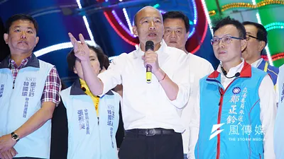 國民黨總統參選人韓國瑜遭爆出在無業期間訂下南港豪宅,草協聯盟發起人李正皓認為這是民進黨展開攻擊的起手式,接下來還會連環爆出新東西。(資料照,盧逸峰攝)