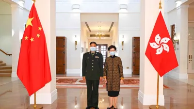 新任駐香港部隊司令員彭京堂少將,過去曾是武警新疆總隊參謀長,負責在新疆地區執行鎮壓任務。(美聯社)