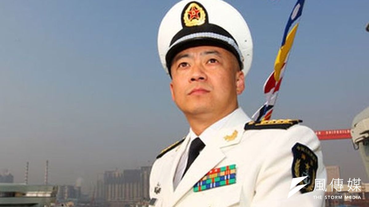 張崢出國,引起議論。(取自網路) 張崢出國,引起議論。(取自網路)