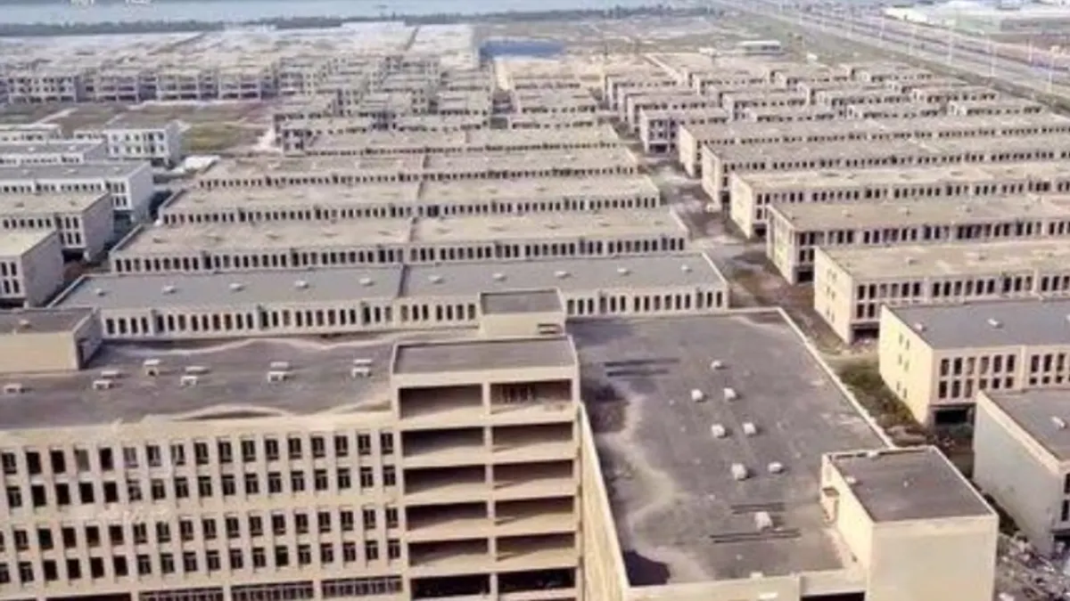 不只天津濱港建材城,中國閒置土地問題嚴重。(圖/翻攝自央視) 不只天津濱港建材城,中國閒置土地問題嚴重。(圖/翻攝自央視)