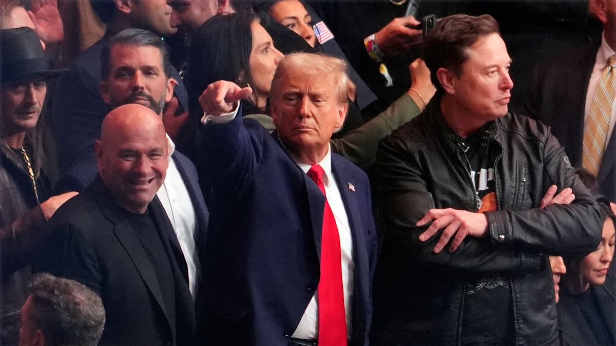 不少美國人投給川普,是寄望他能阻止馬克思主義在美國本土繼續蔓延。(資料照,美聯社) 不少美國人投給川普,是寄望他能阻止馬克思主義在美國本土繼續蔓延。(資料照,美聯社)