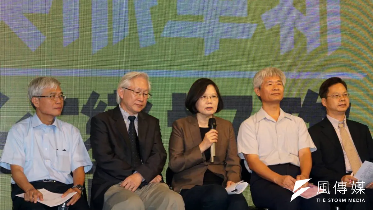 作者認為,比起發展沒有產業核心競爭力的產業政策,台灣還是回到電子供應鏈比較務實。(蘇仲泓攝)