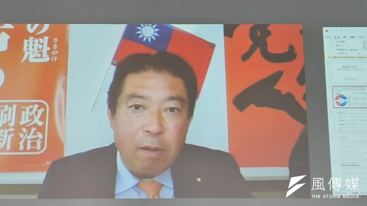 8月18日、淡江大学で「戦国時代到来!! 日本の政治はどうなるか?」と題してオンライン講演を行う福島伸享氏。(写真/王秋燕撮影) 8月18日、淡江大学で「戦国時代到来!! 日本の政治はどうなるか?」と題してオンライン講演を行う福島伸享氏。(写真/王秋燕撮影)