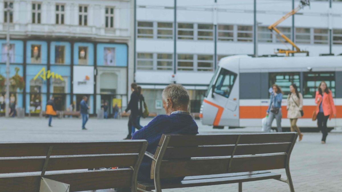 【新新聞】不想當獨居老人卻連累晚輩成獨居中年人 台灣超高齡社會孤獨死的心理成因