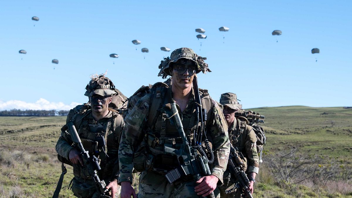 不是美國,中國!全球軍力排名大洗牌:沒有核武仍穩坐世界排名第5,1國家晉升「地表最強無核國」