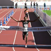 東京レガシーハーフマラソン2026は男女ともに大会記録が更新され、男子はアレクサンダー・ムティソ、女子はアグネス・ゲティチが制した。(写真/©東京マラソン財団©TOKYO MARATHON FOUNDATION提供) 東京レガシーハーフマラソン2026は男女ともに大会記録が更新され、男子はアレクサンダー・ムティソ、女子はアグネス・ゲティチが制した。(写真/©東京マラソン財団©TOKYO MARATHON FOUNDATION提供)