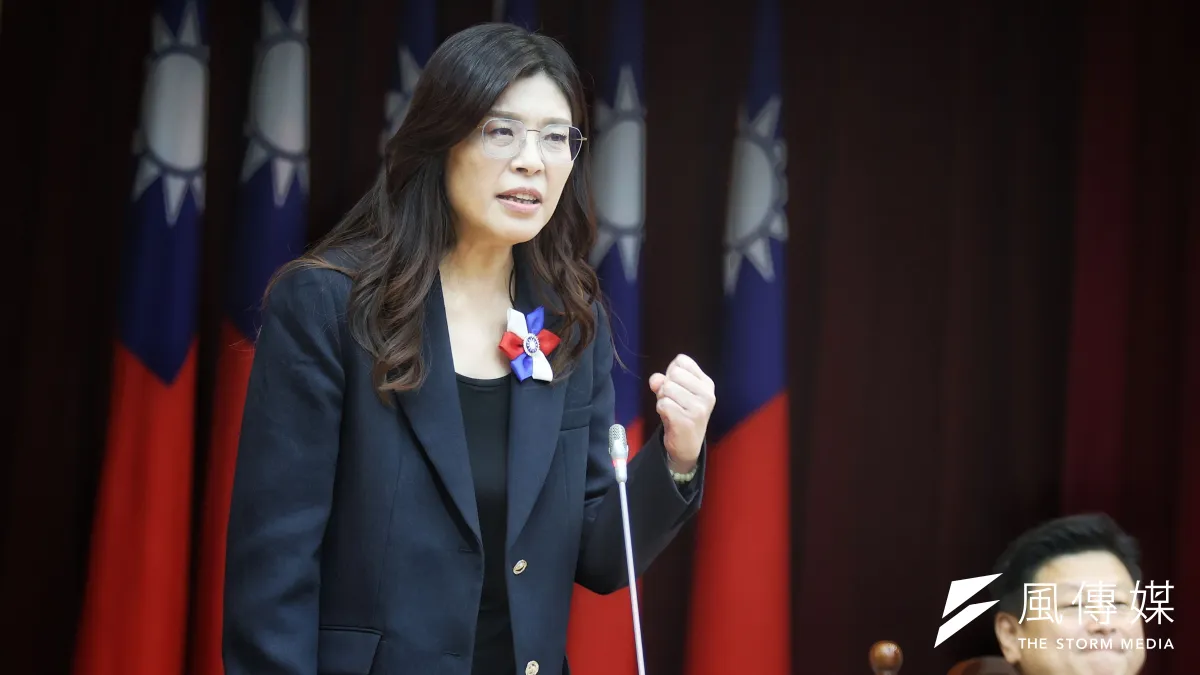 鄭麗文的當選象徵著國民黨在亂世中的一次重整契機。(資料照,柯承惠攝)