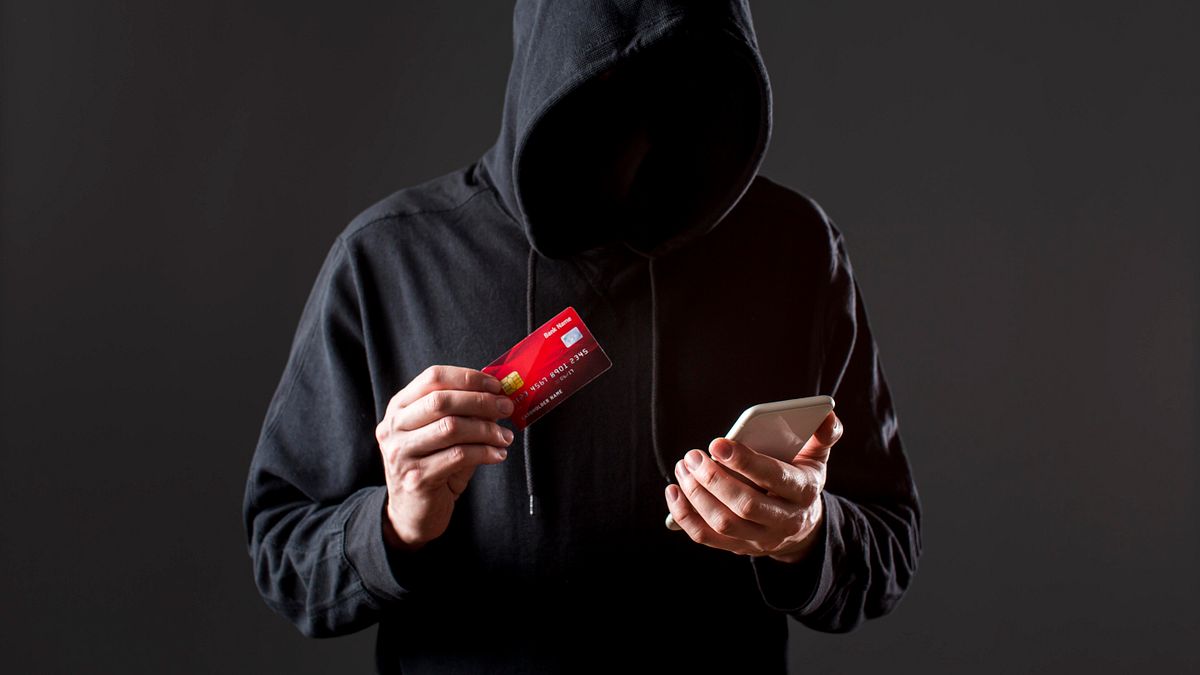 銀行家觀點:銀行防詐代價高漲,誰該買單?