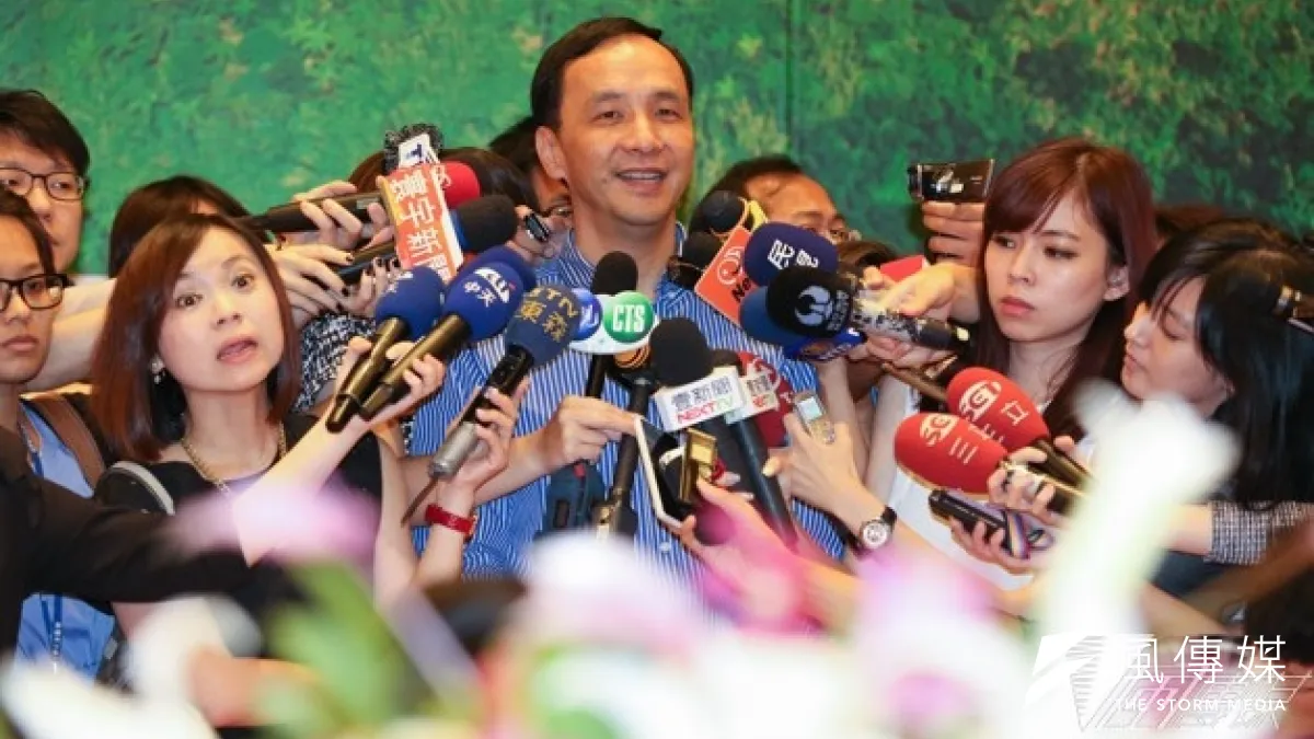朱立倫宣布參選新北市長,對國民黨年底選戰有加分效果,藍營預估能夠帶動台北市與即將升格的桃園市的選情。(余志偉攝)