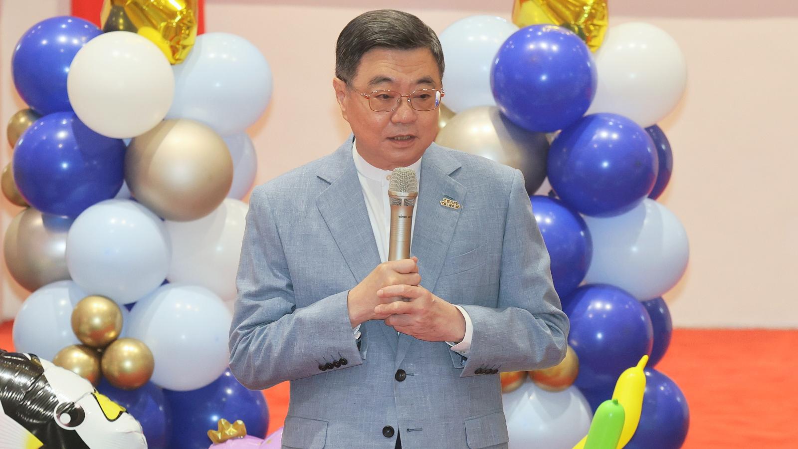 明年普發1萬、國防預算1.12兆 卓榮泰掛保證:發現金不排擠政府預算規劃