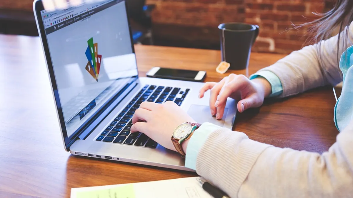 想進入科技產業,「履歷」是人資最為看重的一點。(圖片來源:Pixabay) 想進入科技產業,「履歷」是人資最為看重的一點。(圖片來源:Pixabay)