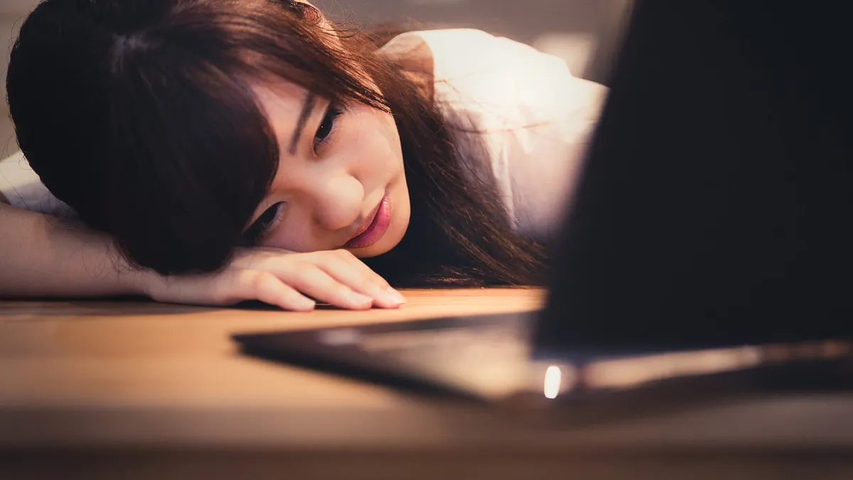 女人都喜歡成熟穩重的男人,而成熟的定義絕對不只和金錢、地位有關。(示意圖/取自pakutaso) 女人都喜歡成熟穩重的男人,而成熟的定義絕對不只和金錢、地位有關。(示意圖/取自pakutaso)