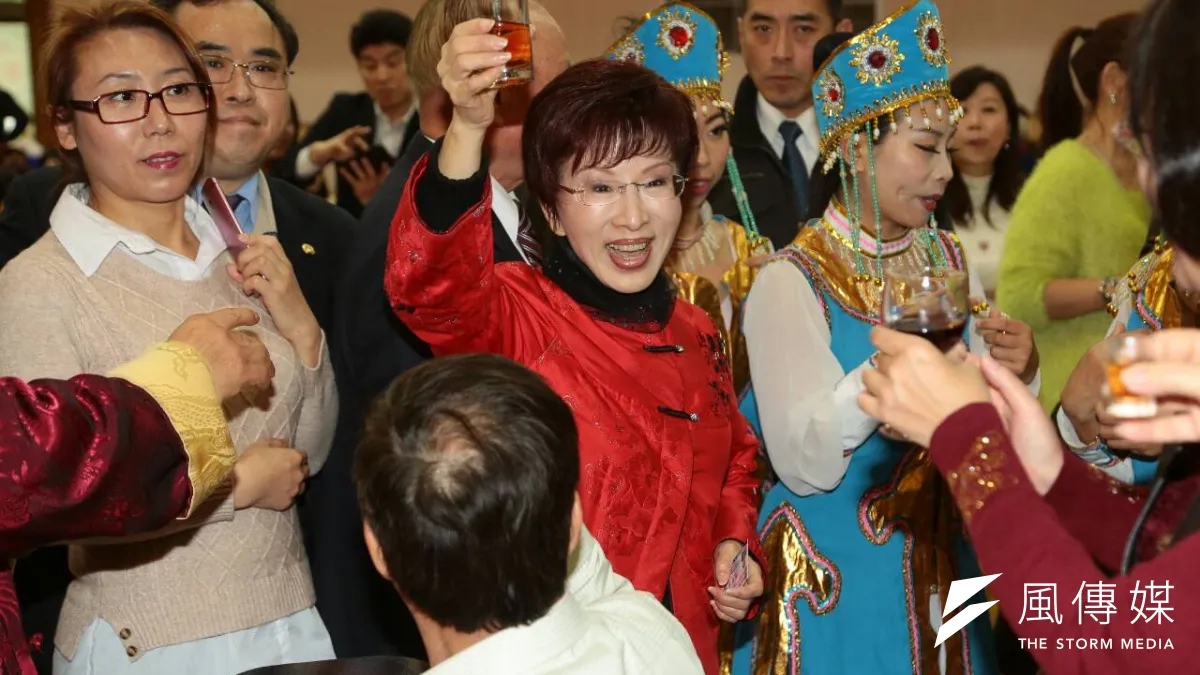 國民黨主席參選人洪秀柱21日出席山東同鄉會團拜聯誼會(顏麟宇攝)