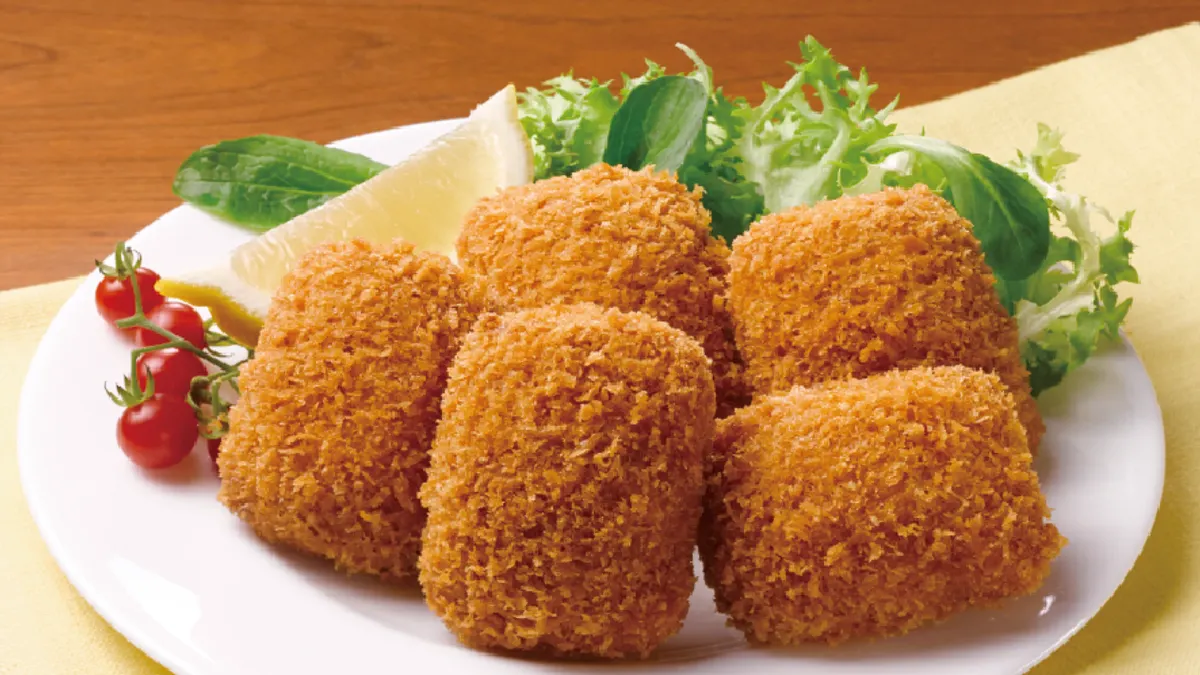 全聯全新上市MARUHA NICHIRO塔塔醬黃金鱈魚排,(右)MARUHA NICHIRO塔塔醬黃金蝦排。(圖/全聯提供)