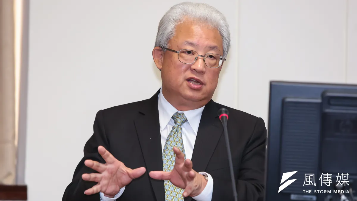 台電董事長朱文成表示,現在電廠都有準備備用容量、並將成本轉嫁到用戶身上;若再生能源發電業者要自己找用戶、就必須對用戶負責、自籌或向台電購買備用容量,不能要求用戶或台電承擔。(資料照,顏麟宇攝)