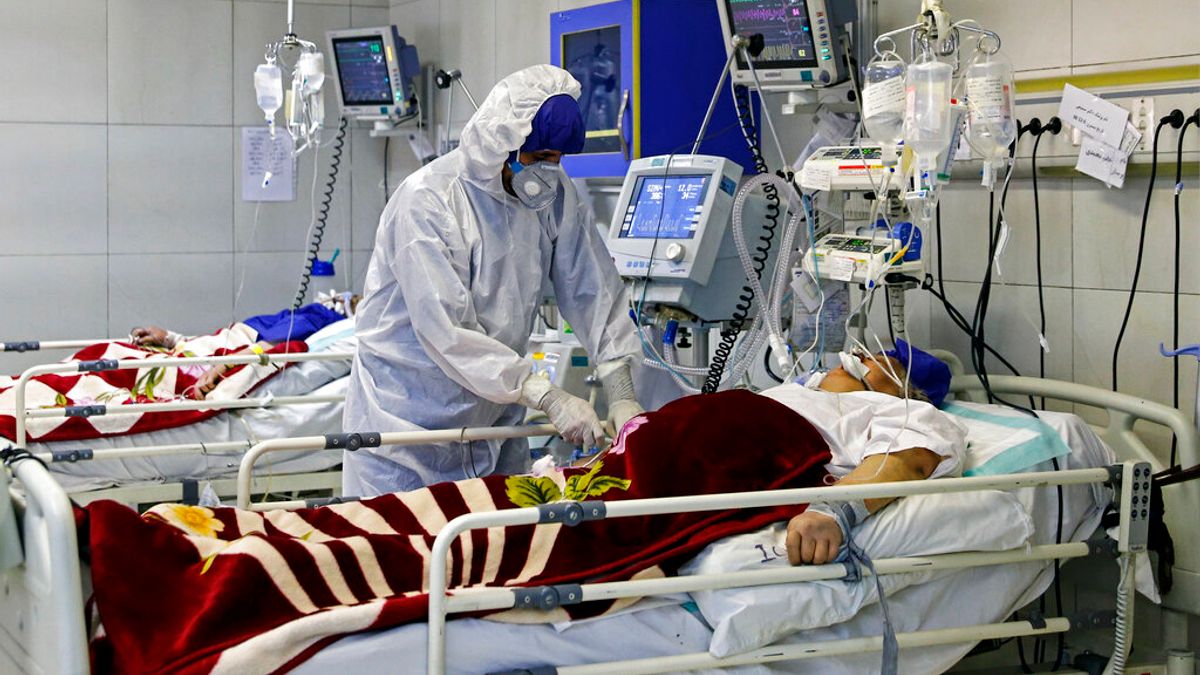 伊朗疫情不斷攀升,超過兩千名武漢肺炎患者對伊朗的醫療體系造成極大負擔。(美聯社) 伊朗疫情不斷攀升,超過兩千名武漢肺炎患者對伊朗的醫療體系造成極大負擔。(美聯社)