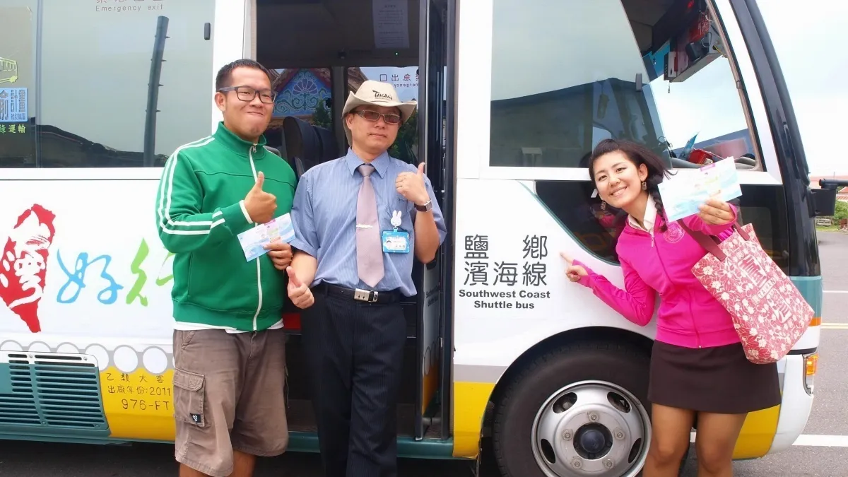 台灣好行鹽鄉濱海線 郵輪式列車11月起試營運