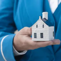 KLM Celebrates Dutch Craftsmanship with House No. 107 in Zeeland KLM Celebrates Dutch Craftsmanship with House No. 107 in Zeeland