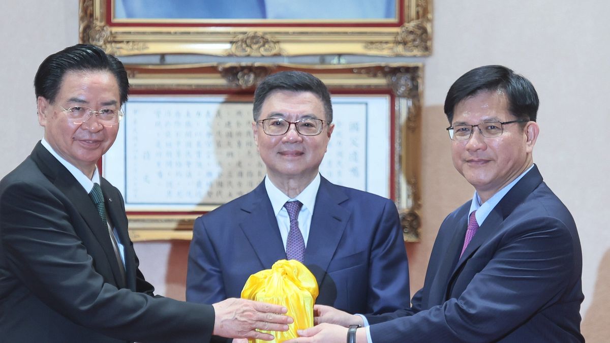 幕後》「龍燮之爭」心結猶存?林佳龍遞「外交風暴」拆彈器 吳釗燮接手還是引爆