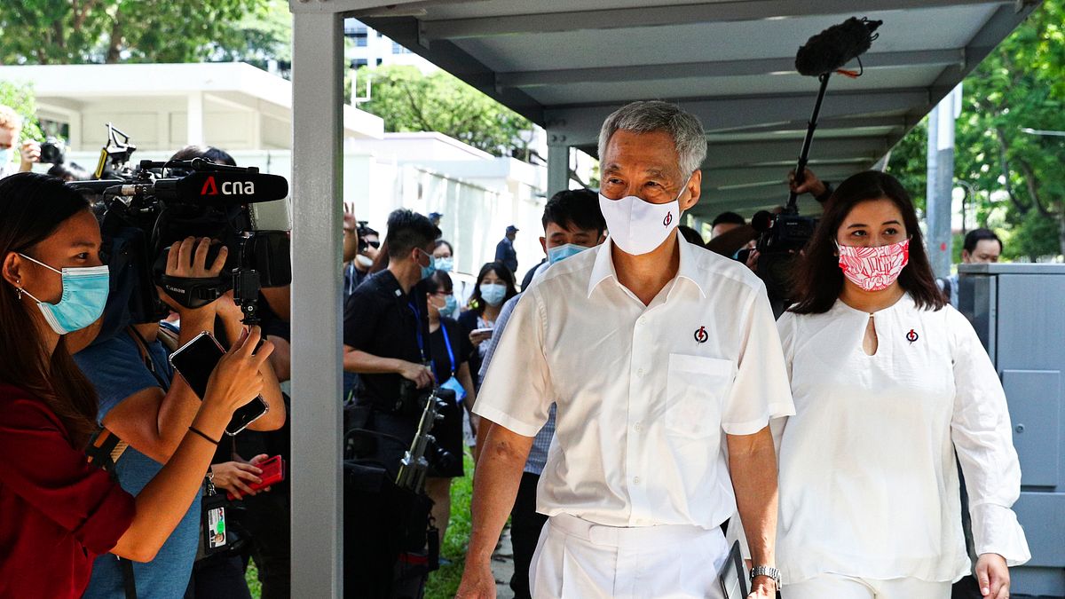 新加坡大選:執政的人民行動黨領導人、總理李顯龍(AP) 新加坡大選:執政的人民行動黨領導人、總理李顯龍(AP)