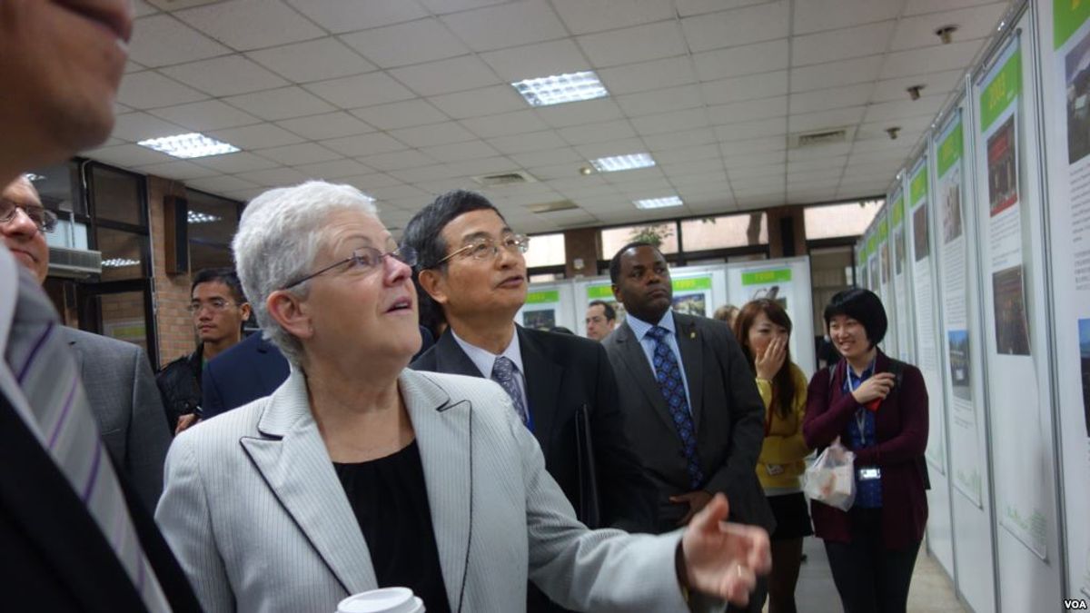 歐巴馬總統時期的部長級官員、美國環保署署長吉娜・麥卡錫訪問台北。(美國之音資料照) 歐巴馬總統時期的部長級官員、美國環保署署長吉娜・麥卡錫訪問台北。(美國之音資料照)