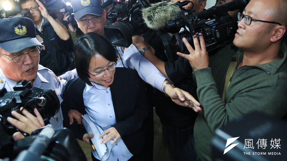 北農總經理吳音寧29日出席北農董事會,確定遭解職,總經理職缺主秘路全利暫由。(簡必丞攝) 北農總經理吳音寧29日出席北農董事會,確定遭解職,總經理職缺主秘路全利暫由。(簡必丞攝)