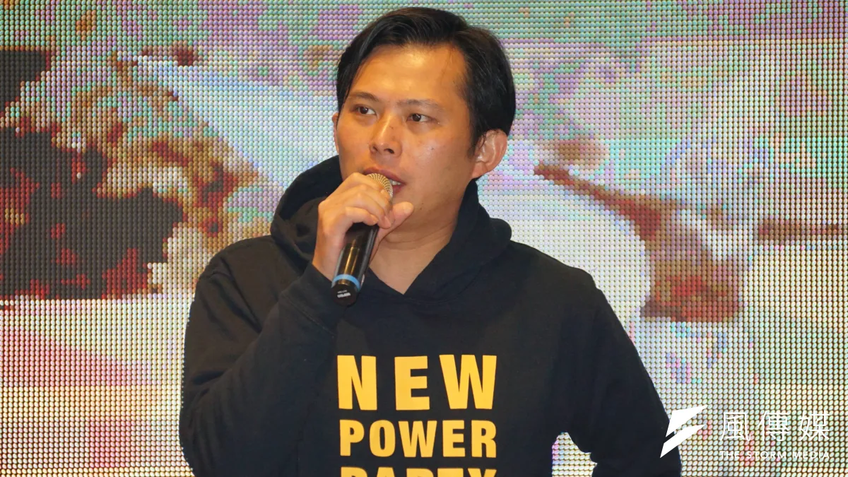 時代力量立委黃國昌在新北市長民調中敬陪末座,對此他僅簡單表示:「謝謝他們,但沒有必要把我放在上面。」(盧逸峰攝)