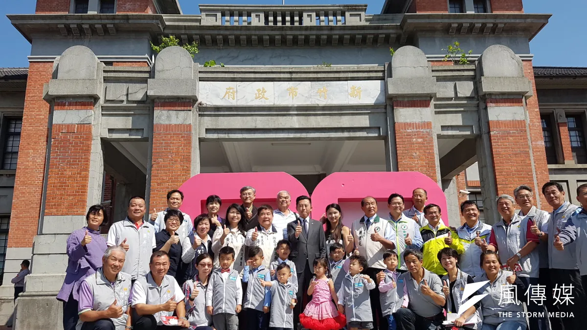 為迎接州廳竣工90週年,新竹市政府從28日起開放官廳建築,並舉辦為期16天、5大系列的精彩饗宴。(圖/方詠騰攝)