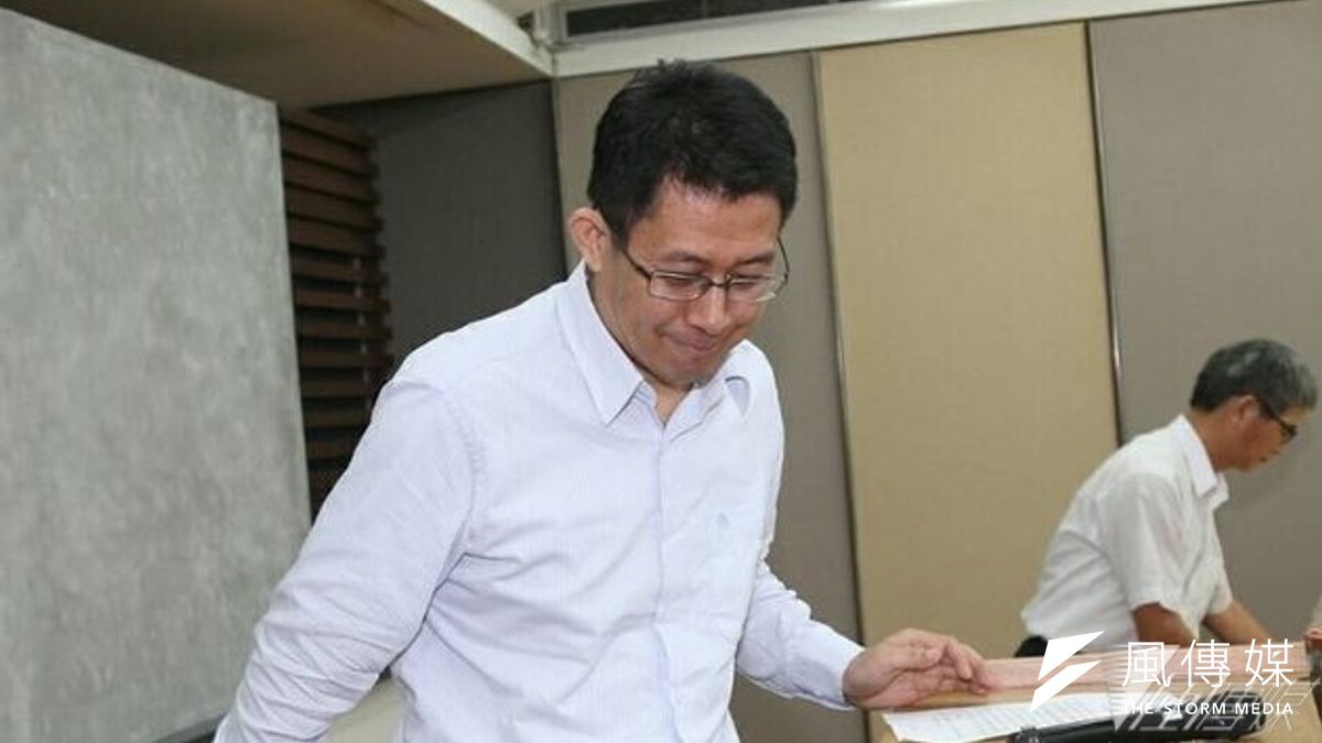 捲入論文風波的教育部長蔣偉寧14日宣布請辭。(吳逸驊攝) 捲入論文風波的教育部長蔣偉寧14日宣布請辭。(吳逸驊攝)